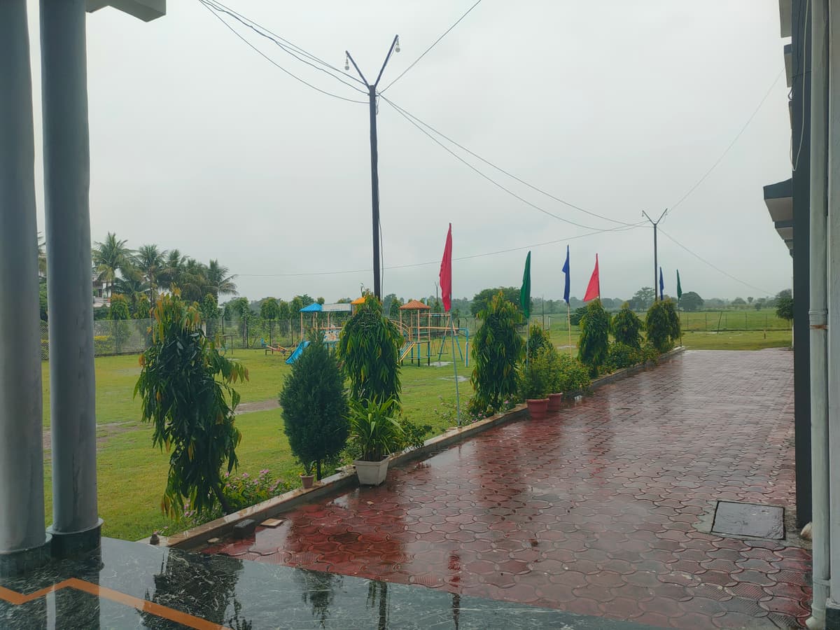 Paras Public School photo 3