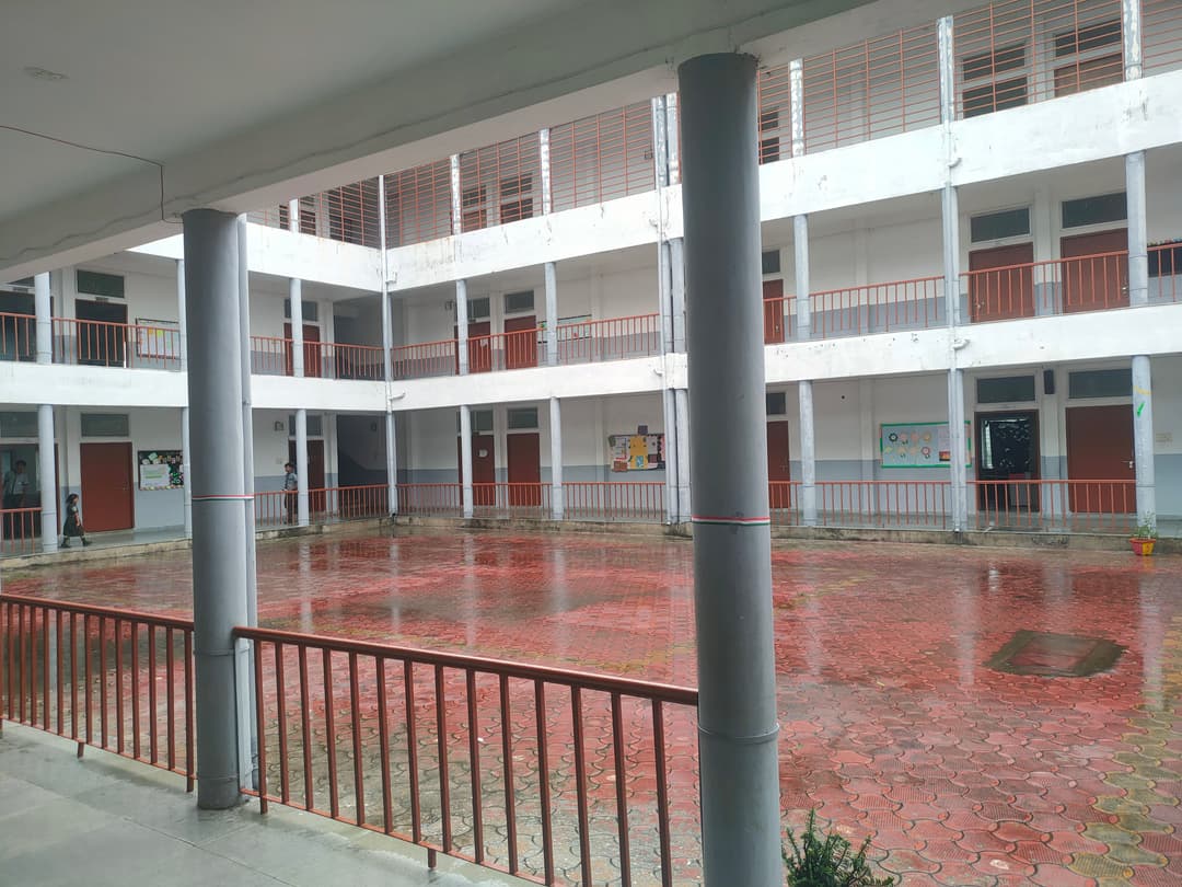 Paras Public School photo 2
