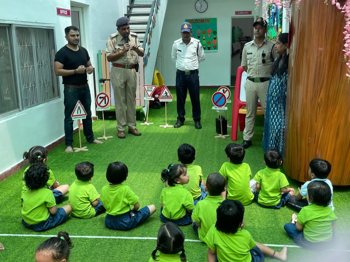 Little Millennium Arera Colony photo 8