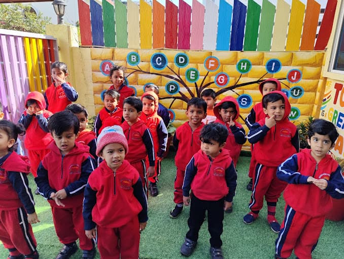Ips Future Kids Gulmohar photo 1