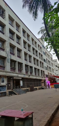 Indian Education Society New English School Bandra East photo 3