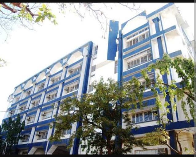 Smt. Lilavatibai Podar High School Santacruz West photo 1