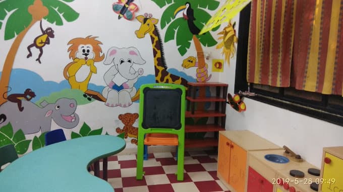 The Tree House Play Group & Nursery Khar danda photo 1
