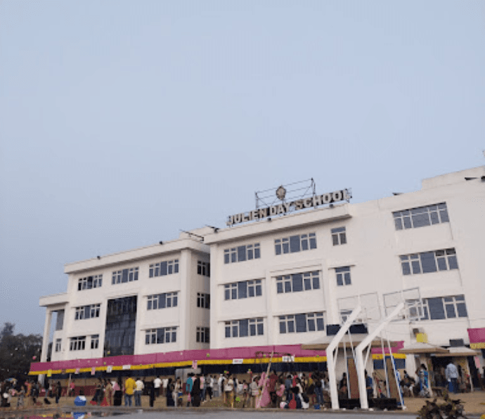 Julien Day School Howrah photo 3