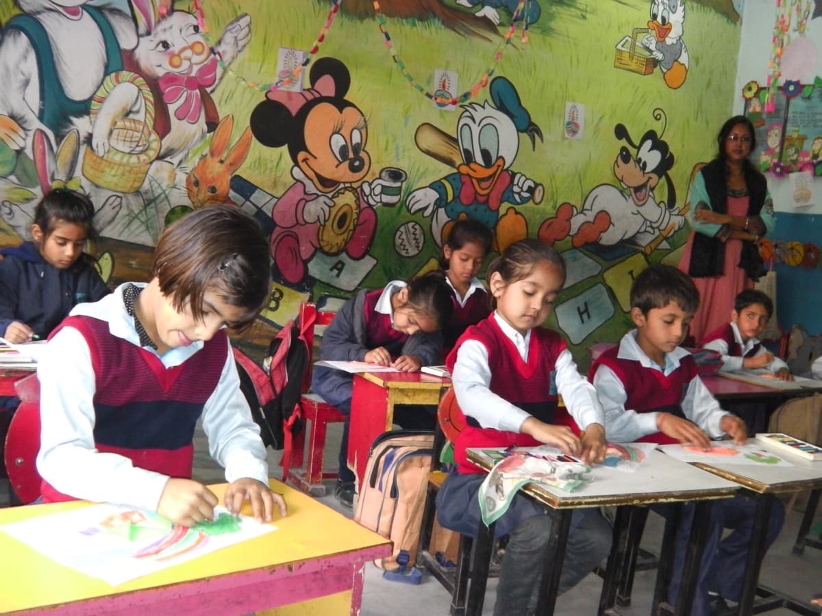 Amazon Public School photo 2