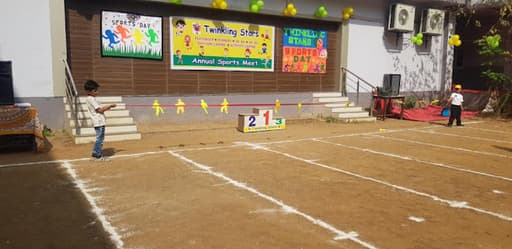 Twinkling Star gallery image 9