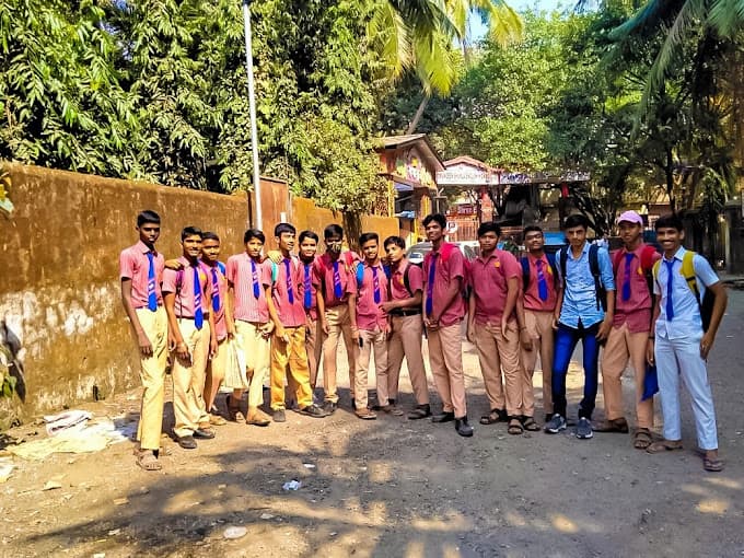 Shri B.D. Shukla English High School and Junior College photo 3