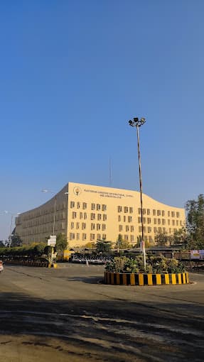 Rustomjee Cambridge International School Naringi photo 3