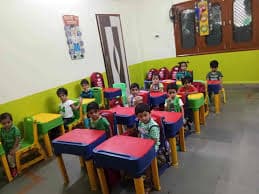 Hello Kids School Dwarkapuri photo 2