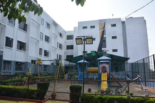 The Omini School Sinhasa gallery image 3