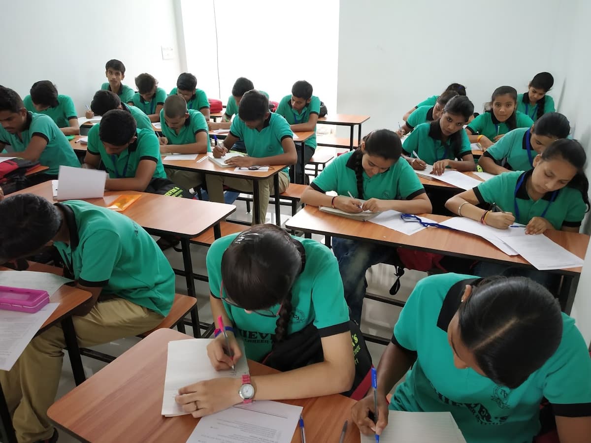 Achievers Career Institute Avantika Nagar photo 2