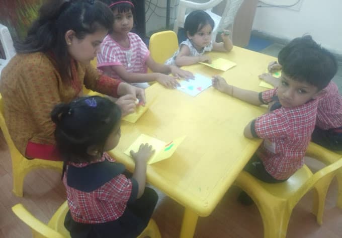 Oshin Kids School Bengali Square photo 2