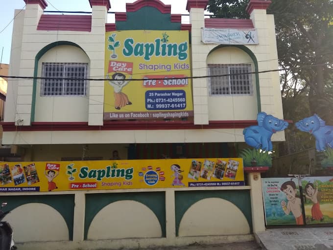 Sapling shaping kids Krishna Nagar photo 1