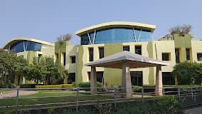 The Shishukunj International School Nipania photo 2