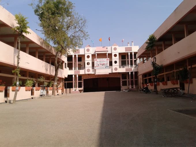 Saraswati Shishu Vidya Mandir Ujjain Road photo 2