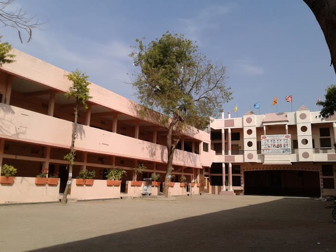 Saraswati Shishu Vidya Mandir Ujjain Road photo 1