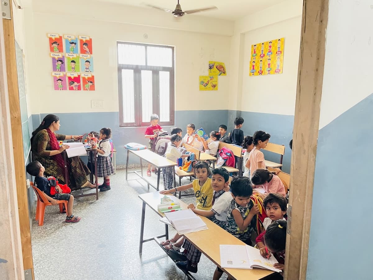 Gorshi Public School photo 2