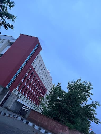 Modern School photo 1