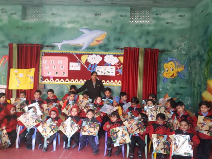 AIS School photo 1