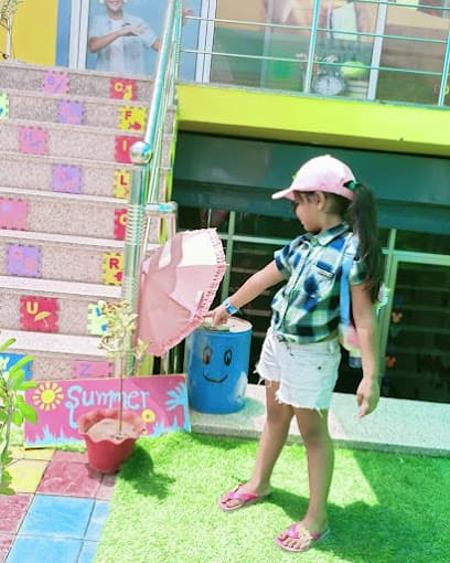 Little Feet International School photo 5