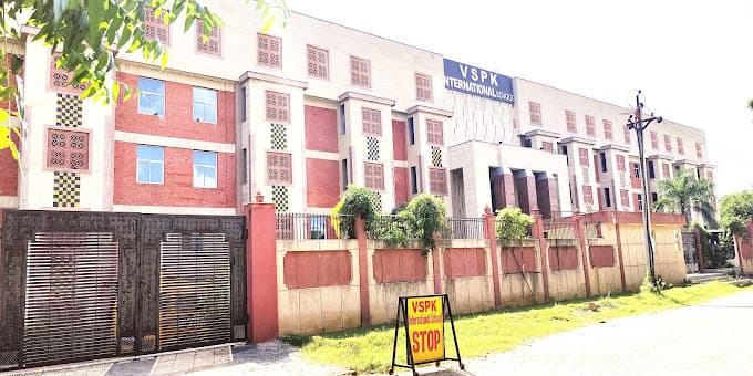 VSPK International School Sector 18 photo 3