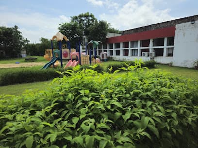 Radcliffe World School photo 2