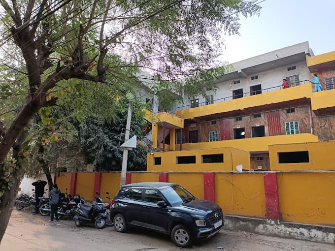 Darbar Public School photo 1