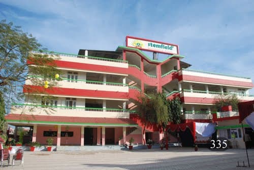 Stemfield International School Baldeobagh photo 2