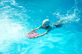 Universal High School photo 3