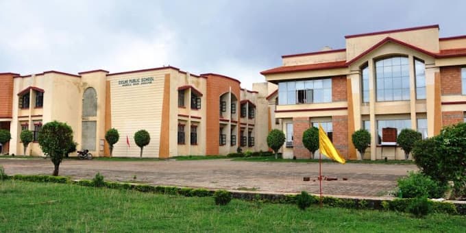 Delhi Public School Mandla Road photo 3