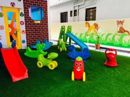 Iris Florest Play School Medipally photo 3