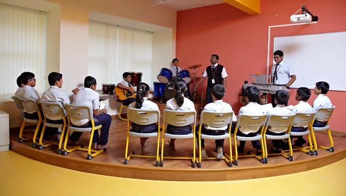 Redbridge International Academy Begur photo 7