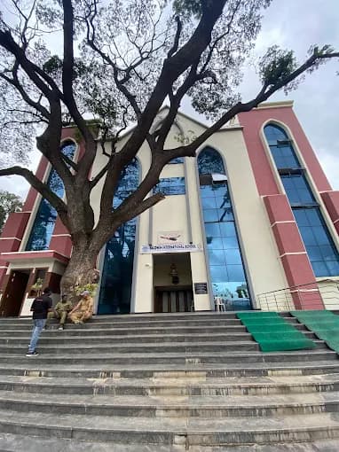 Baldwin International School Richmond Town photo 14