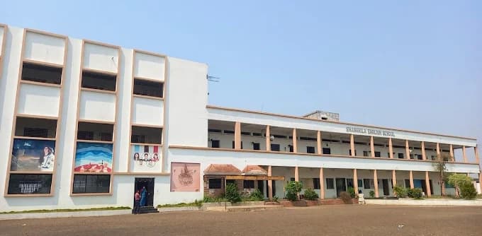 SHANGRILA ENGLISH HIGH' SCHOOL & JUNIOR COLLEGE photo 3