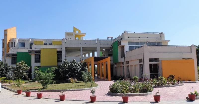 Anand Niketan School Motidau photo 1