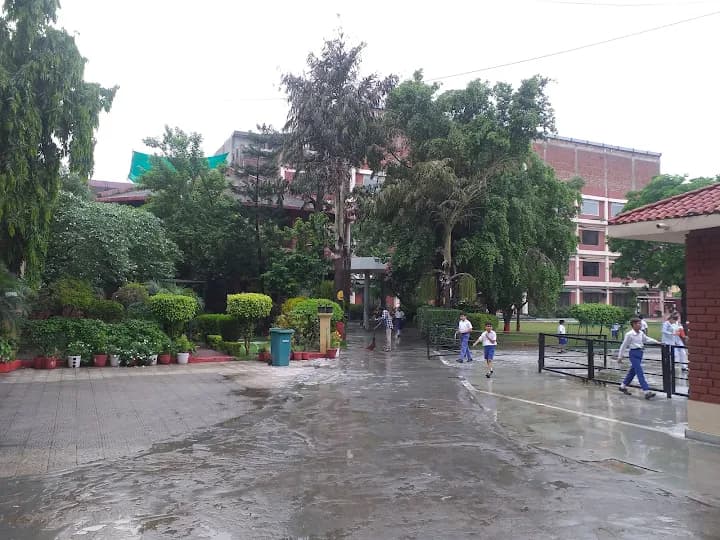 Parth Public Senior Secondary School Durga Colony photo 1